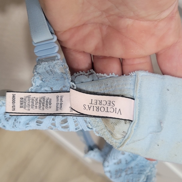 Victorias Secret Dream Angel's lined demi bra - Picture 3 of 3